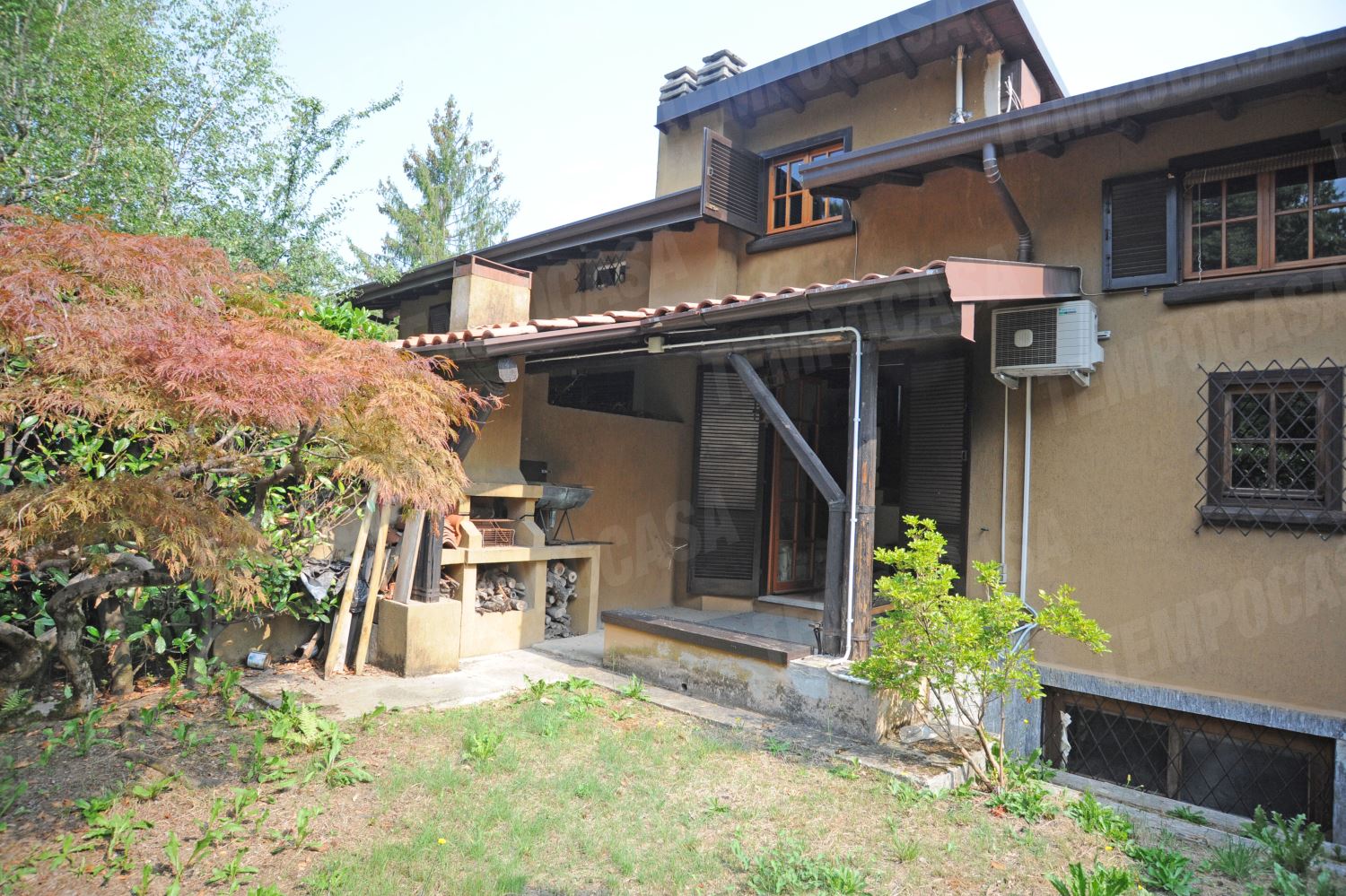 Casa Con Taverna E Giardino Cantù
