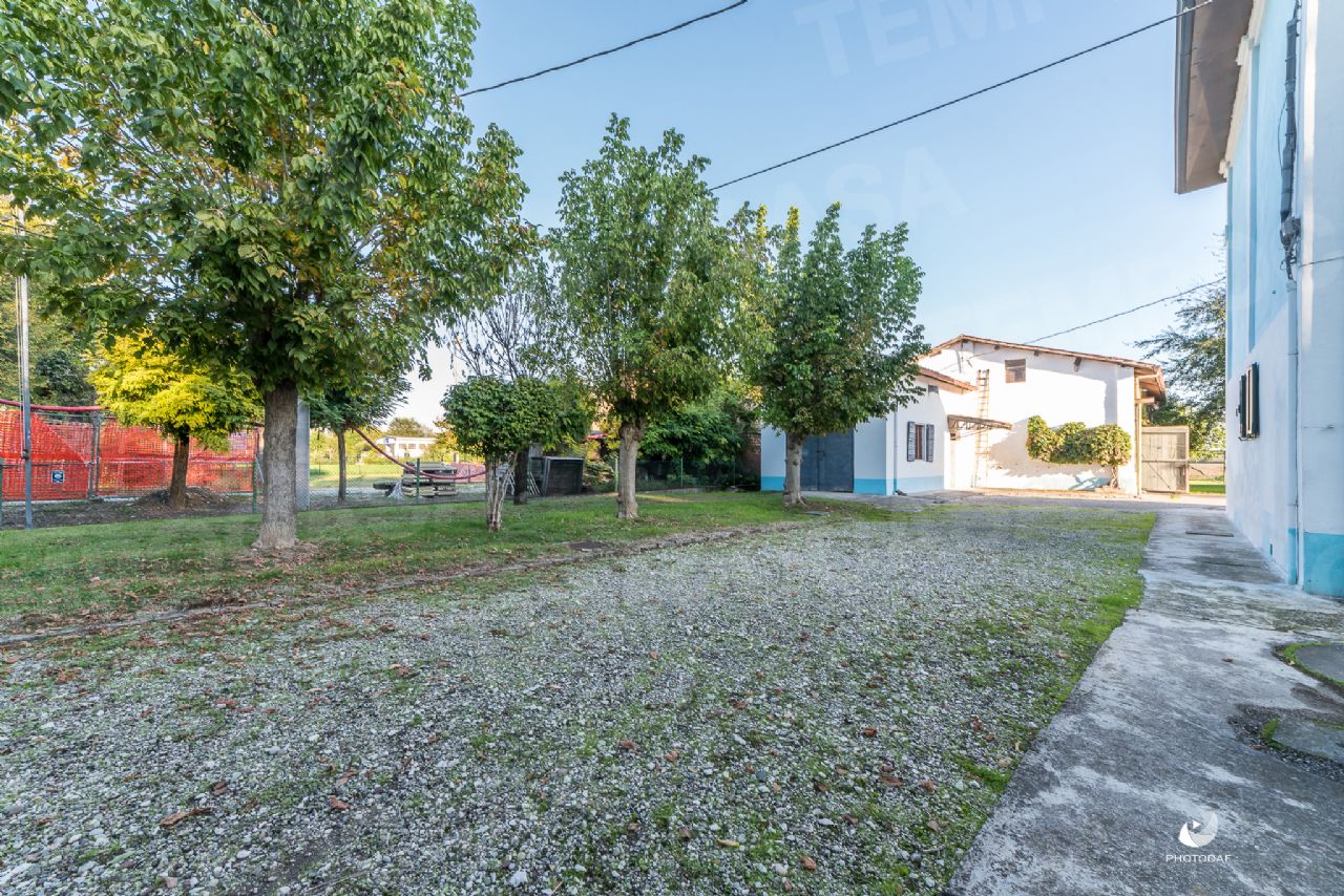 Case In Affitto Mirandola Piano Terra