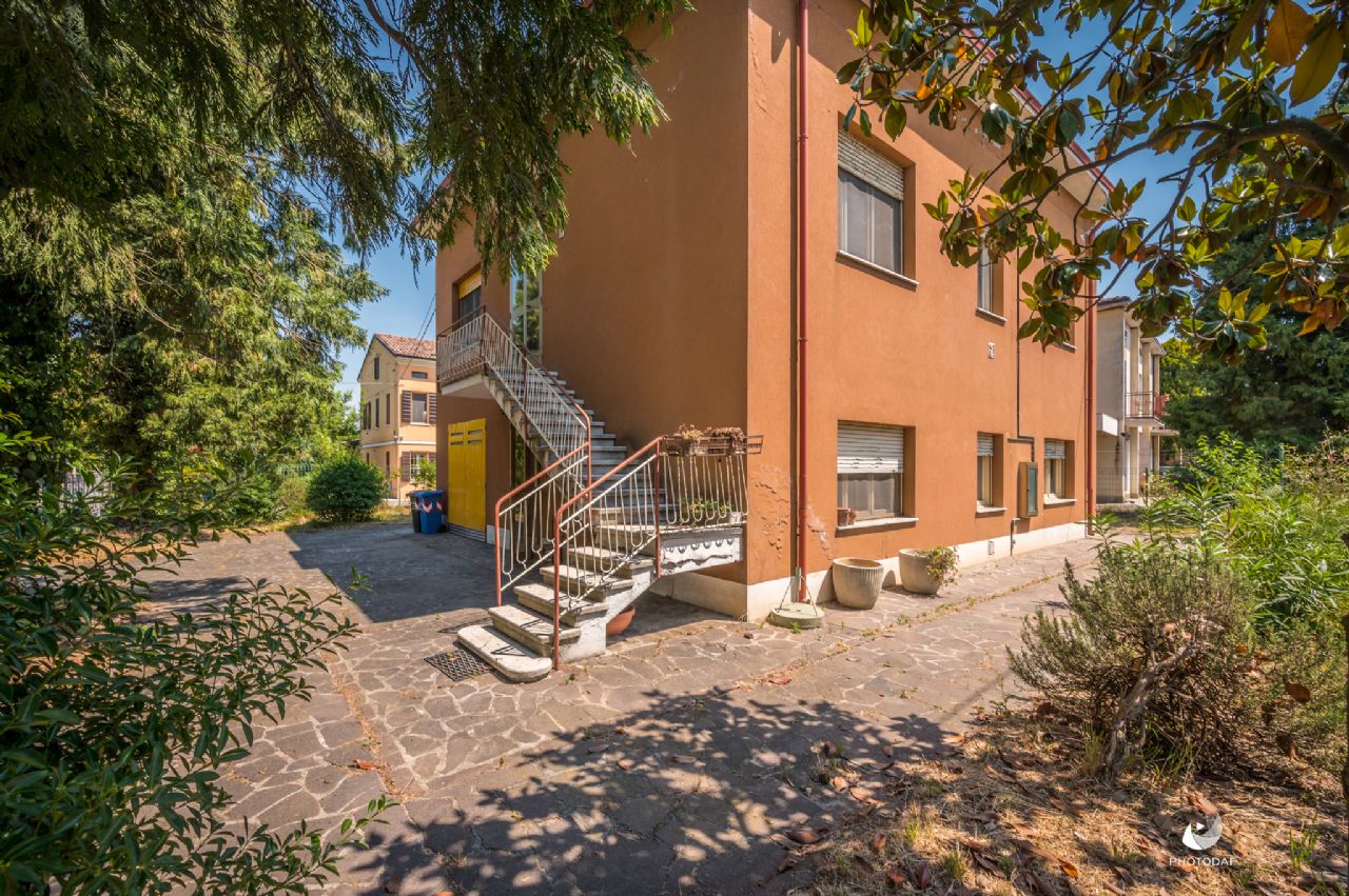Case In Affitto Mirandola Piano Terra